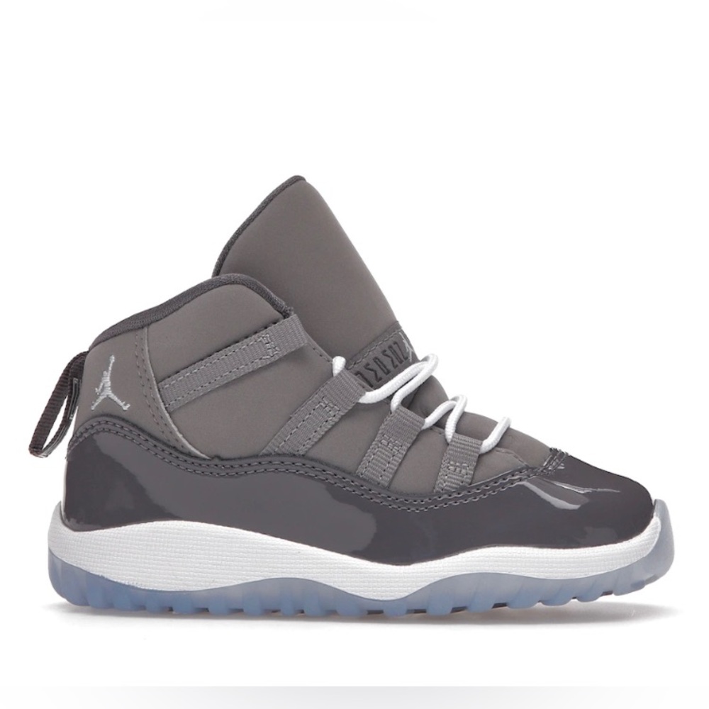 Toddler size 7 Cool Grey Retro 11’s (barely worn with box)